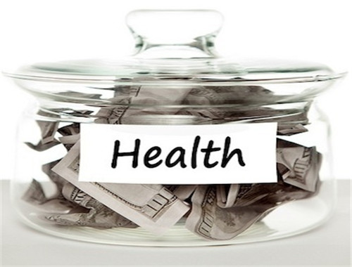健康保险费率的原则和制定费率的方法是什么?