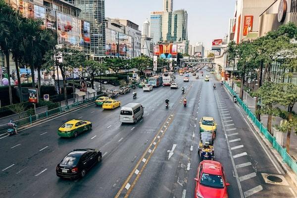 香港保险在内地怎么购买，购买需要哪些材料