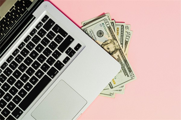 最新！退休人员基本养老金总体上调2%，中低收入群必看！