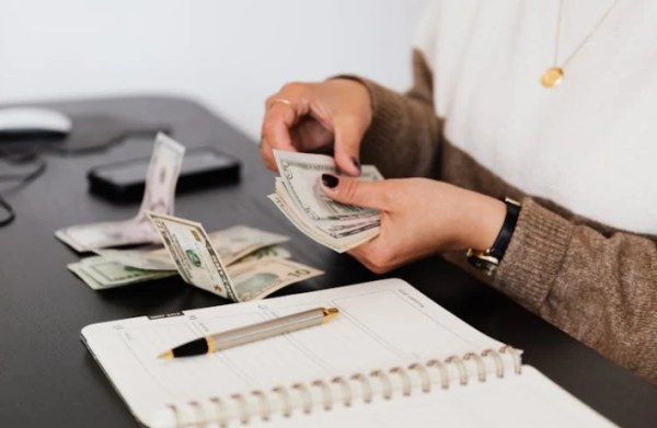 失业金领取最新攻略，超全避坑信息，领取失业金需要注意什么？