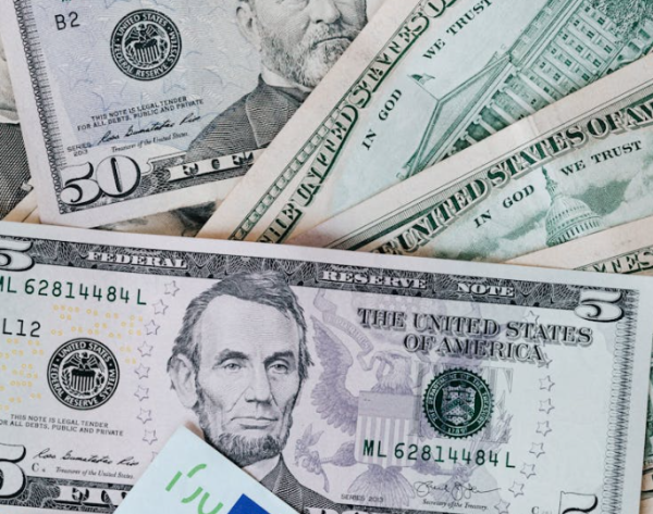 三分钟讲清楚理财储蓄险分类，哪些保本保收益？年金险如何办理？