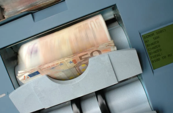 保险买错了，不想退保损失太高，一篇文章告诉你怎么解决？如何退保？