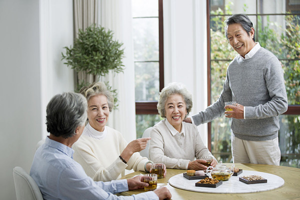 阳光老年防癌险怎么样？阳光老年防癌险哪款比较好？